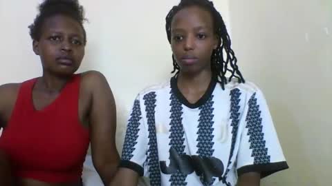 Snapshot of kashy_ chatting on June 9, 5:35 pm kashy_ online show from June 9, 5:35 pm