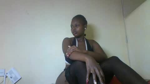 Snapshot of kashy_ chatting on June 23, 6:44 am kashy_ online show from June 23, 6:44 am