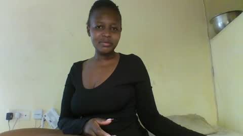 Snapshot of kashy_ chatting on June 29, 8:31 am kashy_ online show from June 29, 8:31 am