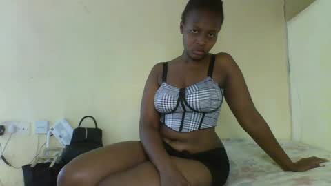 Snapshot of kashy_ chatting on June 30, 10:27 am kashy_ online show from June 30, 10:27 am