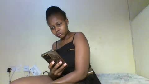 Snapshot of kashy_ chatting on July 7, 9:41 pm kashy_ online show from July 7, 9:41 pm
