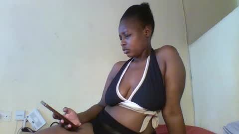 Snapshot of kashy_ chatting on July 8, 12:31 pm kashy_ online show from July 8, 12:31 pm