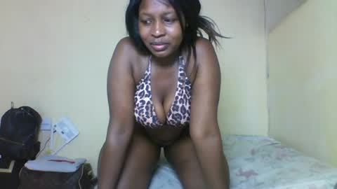 Snapshot of kashy_ chatting on July 26, 12:56 pm kashy_ online show from July 26, 12:56 pm