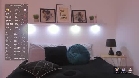 Snapshot of kassandra_nasty chatting on July 19, 10:02 pm .Lovense is active There are legends that in this room all your wis hes can come true Private is Open online show from July 19, 10:02 pm