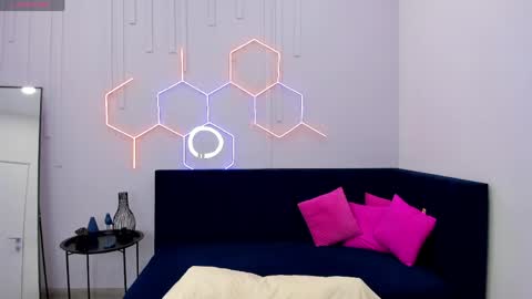 kat__cat online show from May 5, 1:57 am