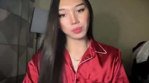 Snapshot of kat_hollandx chatting on January 2, 2:02 pm Majesty online show from January 2, 2:02 pm