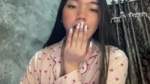 Snapshot of kat_hollandx chatting on January 21, 3:43 pm Majesty online show from January 21, 3:43 pm