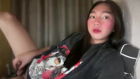 Snapshot of kat_hollandx chatting on May 9, 6:57 pm Majesty online show from May 9, 6:57 pm