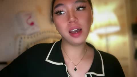 Snapshot of kat_hollandx chatting on June 13, 8:56 am Majesty online show from June 13, 8:56 am