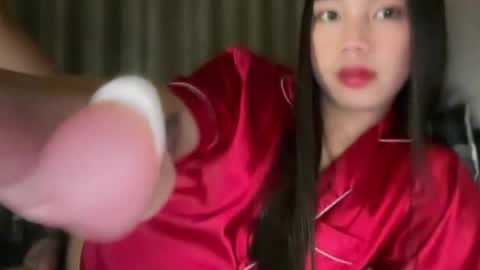 Snapshot of kat_hollandx chatting on July 23, 5:00 pm Majesty online show from July 23, 5:00 pm