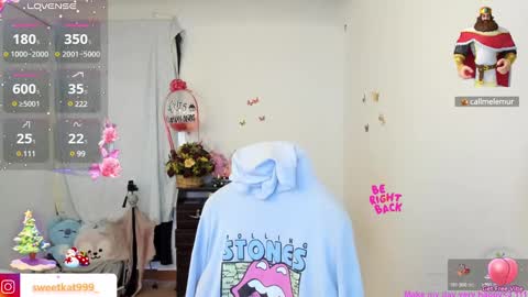 Snapshot of kat_ly_chan chatting on December 20, 7:28 pm Kat online show from December 20, 7:28 pm