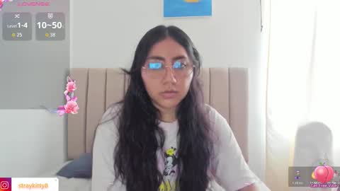 Snapshot of kat_ly_chan chatting on October 27, 8:57 pm Kat online show from October 27, 8:57 pm