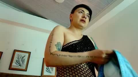kat paradisse online show from May 24, 11:48 am