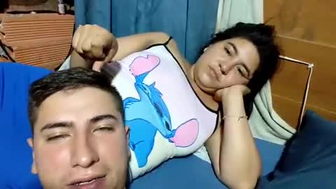 Snapshot of katalella_bella chatting on May 12, 12:41 am katalella_bella online show from May 12, 12:41 am