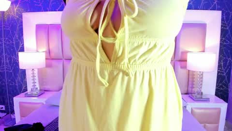 Kiara  online show from April 7, 11:43 am