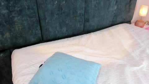 Kataleya  Liam online show from February 1, 1:44 am