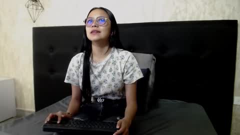 Katalina online show from November 27, 12:51 pm