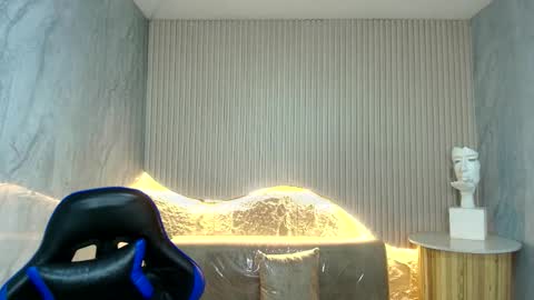 Katalina  online show from February 18, 3:02 am