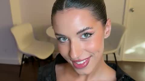 katarasimon online show from December 16, 3:39 pm