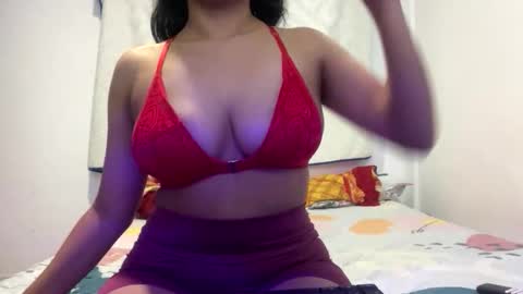 Snapshot of kate_bliss chatting on May 15, 6:15 pm kate_bliss online show from May 15, 6:15 pm