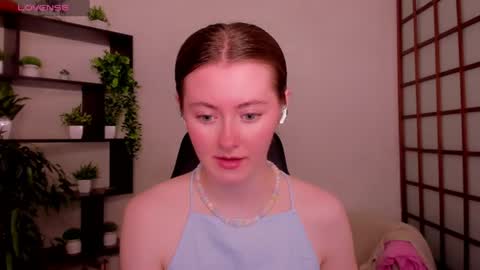 Snapshot of kate_cuddle chatting on June 23, 2:09 am Kate online show from June 23, 2:09 am