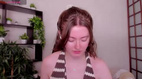 Snapshot of kate_cuddle chatting on July 8, 2:49 am Kate online show from July 8, 2:49 am