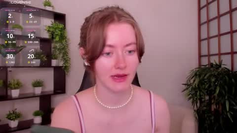 Snapshot of kate_cuddle chatting on July 15, 2:17 am Kate online show from July 15, 2:17 am