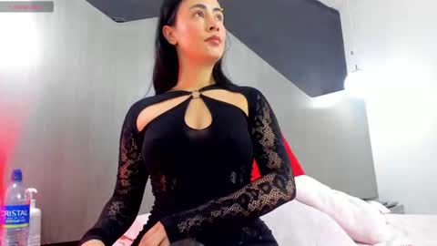 Snapshot of kate_evans1 chatting on July 15, 10:53 am Kate Evans online show from July 15, 10:53 am