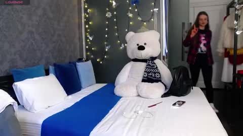 .Be kind and gentle with me and I will do my best for you.   online show from November 14, 7:29 am