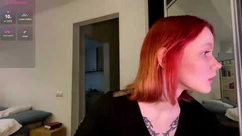 Snapshot of kate_mikki chatting on March 25, 1:55 am kate_mikki online show from March 25, 1:55 am