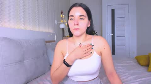 Snapshot of kate_ree_ chatting on January 14, 11:20 am KATE online show from January 14, 11:20 am