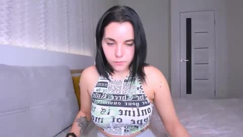 Snapshot of kate_ree_ chatting on January 26, 7:41 pm KATE online show from January 26, 7:41 pm