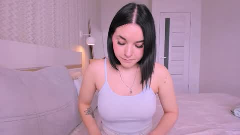 KATE online show from April 4, 6:55 am