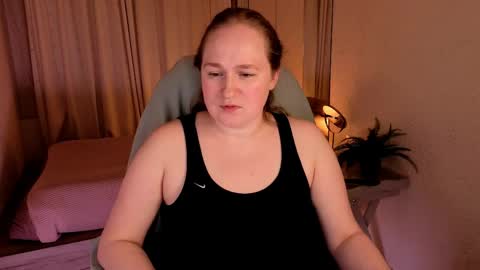 Snapshot of kate_rest chatting on May 19, 1:56 am Kate Follow me dear online show from May 19, 1:56 am