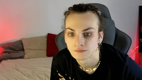 kate_sparkl online show from June 19, 7:17 pm