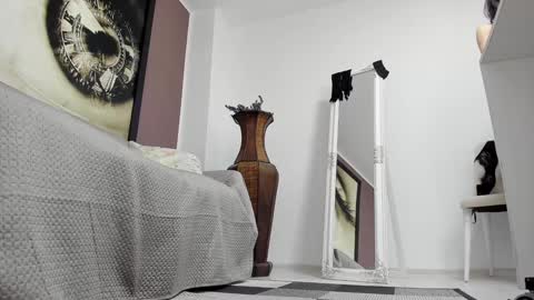 KateDolly online show from February 8, 5:18 am