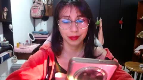 Kateeen18 online show from July 15, 1:33 am