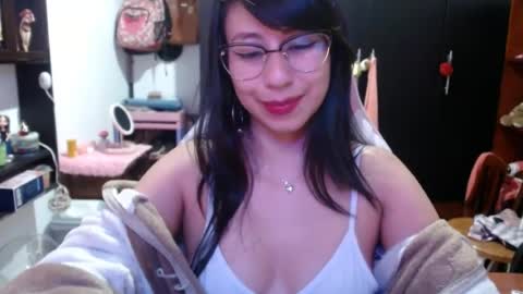 Kateeen18 online show from July 17, 5:14 am