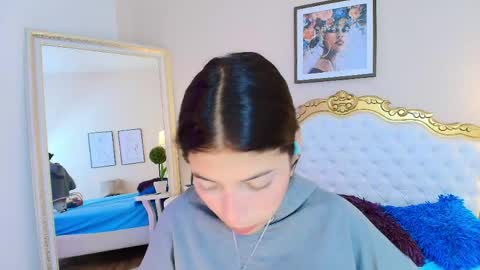 Snapshot of kateemartinez chatting on April 27, 1:42 pm katee Martinez online show from April 27, 1:42 pm