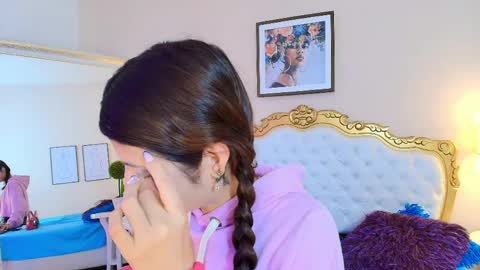 Snapshot of kateemartinez chatting on April 28, 12:32 pm katee Martinez online show from April 28, 12:32 pm