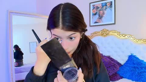 Snapshot of kateemartinez chatting on May 5, 7:00 pm katee Martinez online show from May 5, 7:00 pm
