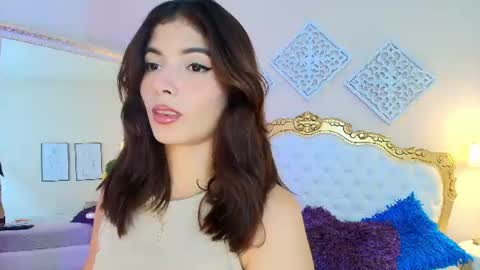 Snapshot of kateemartinez chatting on July 10, 8:11 pm katee Martinez online show from July 10, 8:11 pm