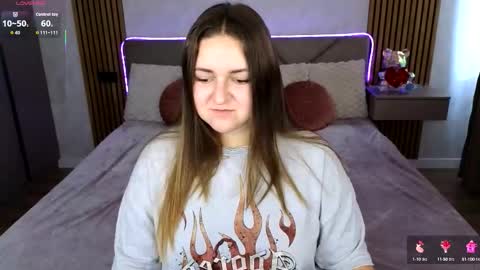 Katelyn online show from October 13, 11:32 am