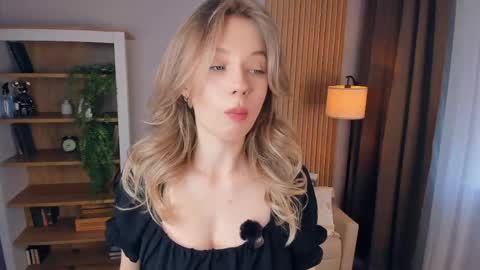 my name is Kate online show from May 20, 6:52 am
