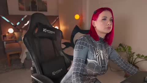  Kate Owens  online show from October 8, 10:57 am