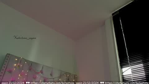 love meeee online show from December 21, 7:16 pm