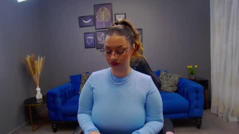 Kate online show from December 3, 6:17 pm