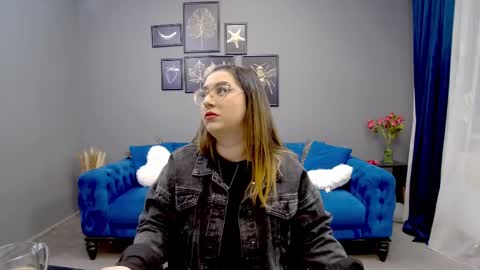 Kate online show from March 3, 6:12 pm