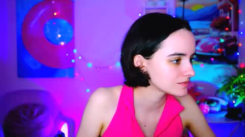 katewillows online show from February 16, 4:52 am