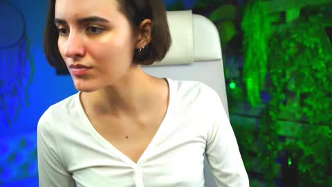 katewillows online show from March 10, 8:30 am